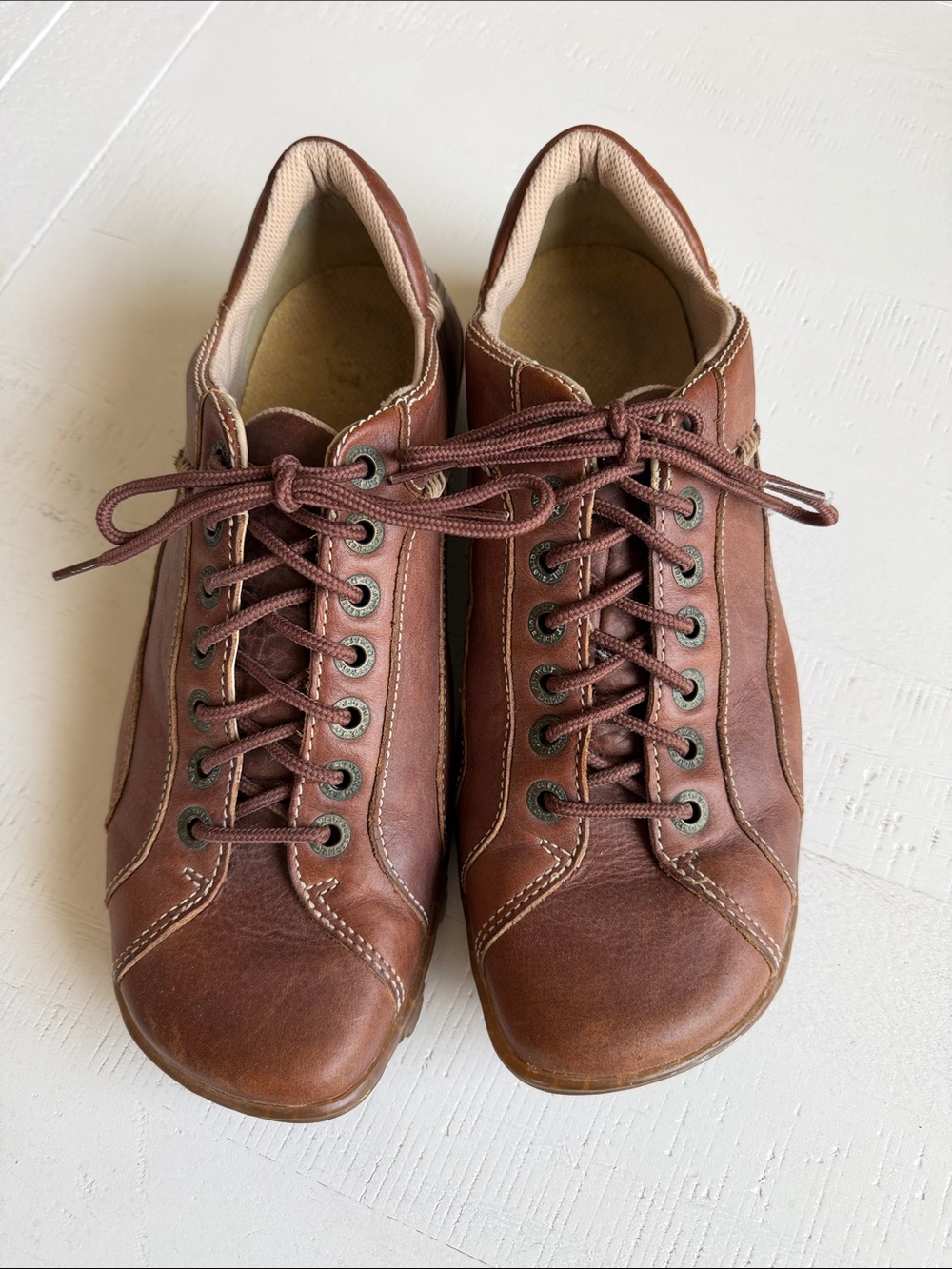 Dr. Marten Vintage Leather Sneakers